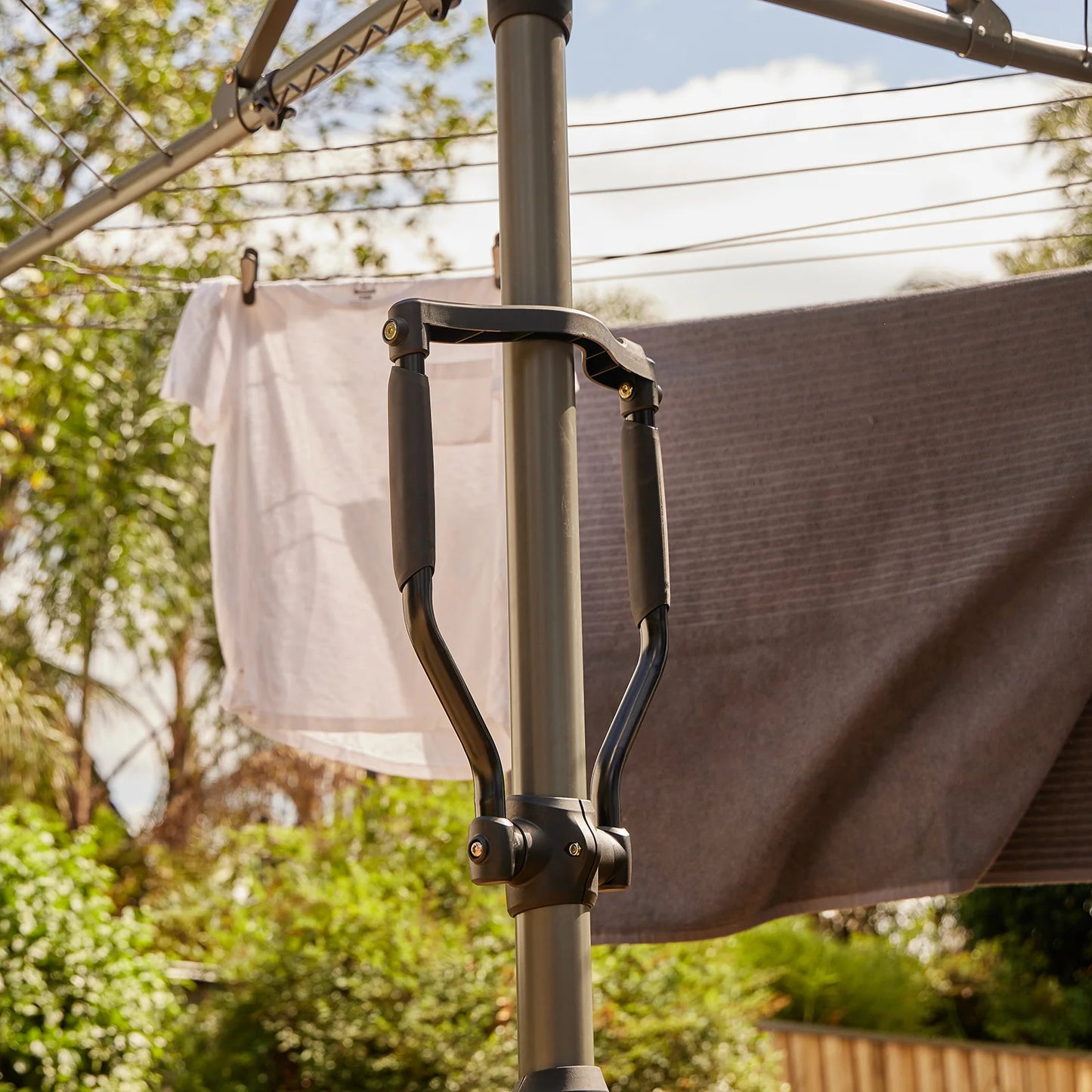 Hills Laundry Basket Holder